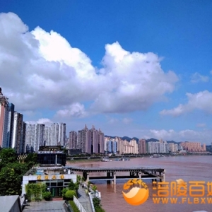 涪陵洪峰水位近169米 为十二年三峡库区汛期最高