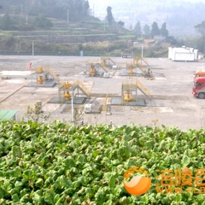 全球独一:青菜头页岩集气站田园工业风光
