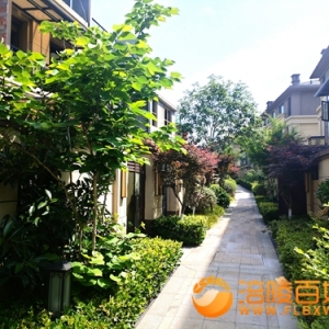 装修一家美丽富春山居