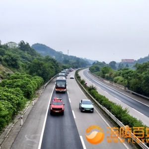 爱心护航为梦开道 高速守护者助莘莘学子奔赴高考战场