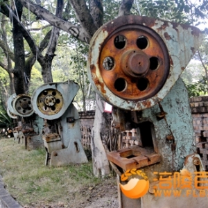 1200人免费午宴军工小镇首届暖冬节