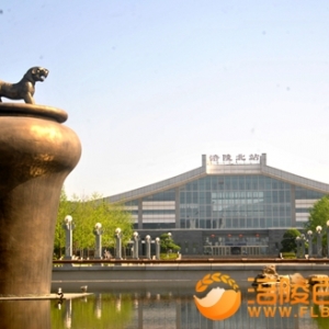 ‌虎钮錞于巴蜀图腾昂首涪陵北站